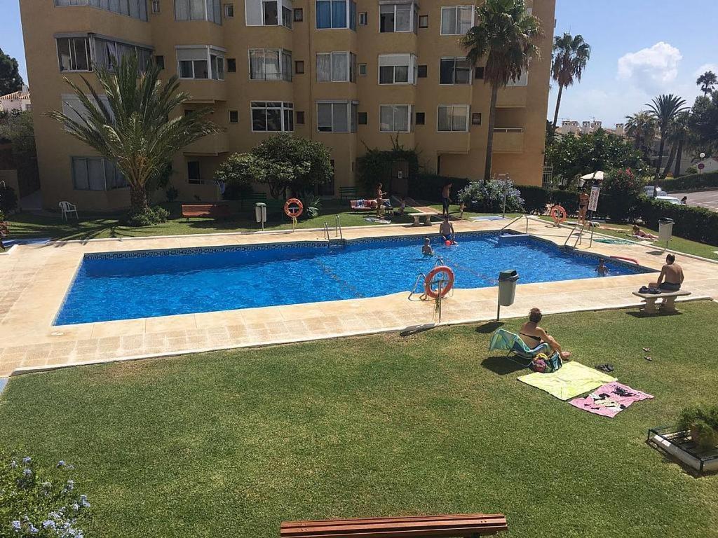 Frente A La Playa. Vistas Al Mar. La Cala De Mijas Apartment Malaga Exterior photo